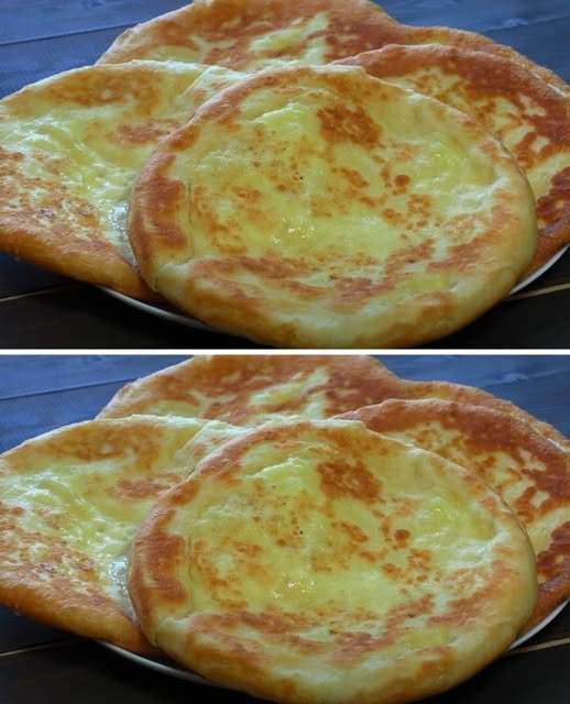 Plăcinte cu kefir și brânză topită: rețeta rapidă și delicioasă