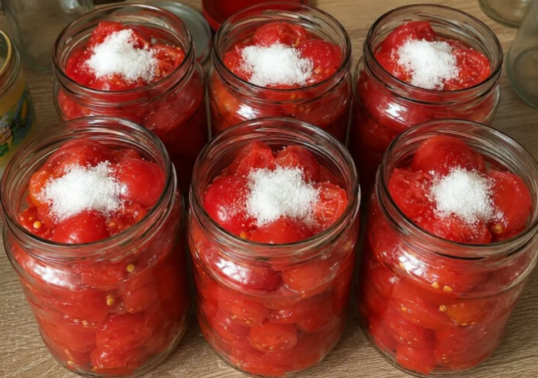 Ingrediente necesare pentru conservarea roșiilor