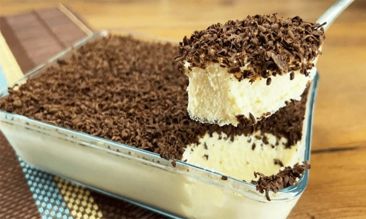 Desert rapid și delicios cu brânză de vaci și banane